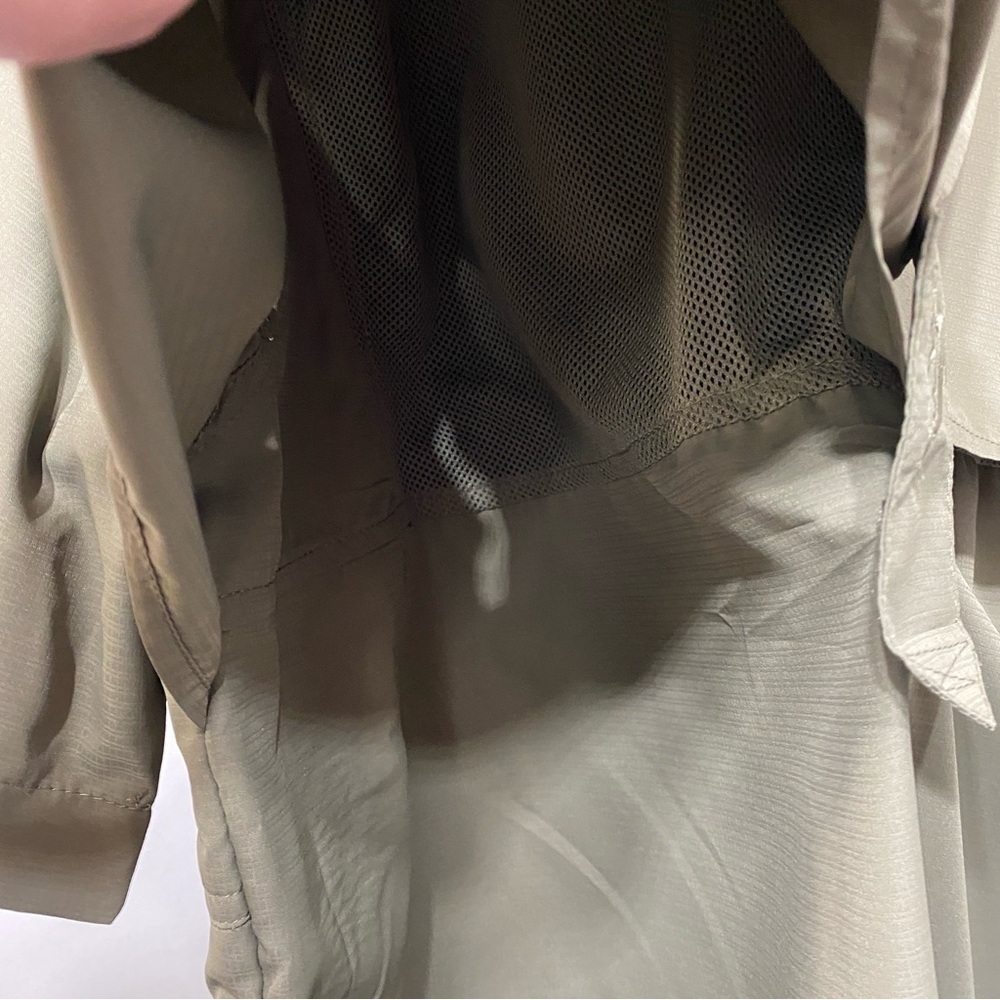 Reel Legends Performance Vented Button Up Fishing… - image 8